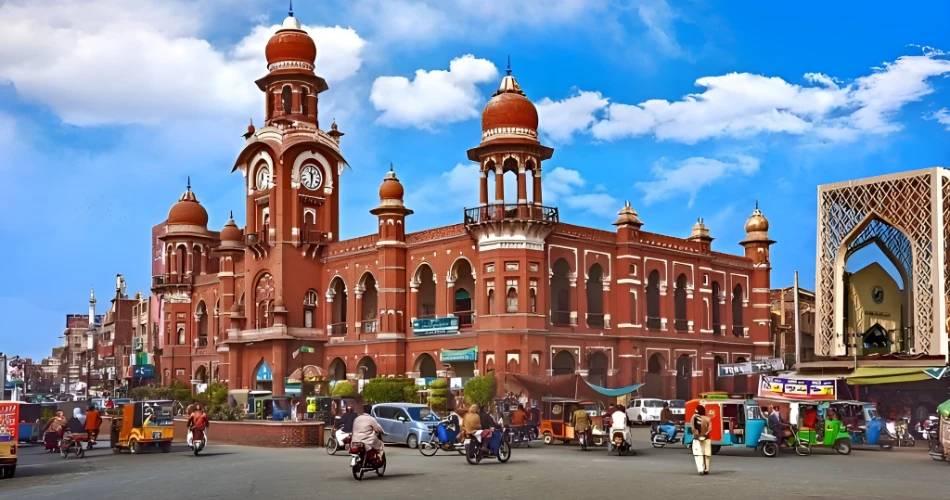 Ghanta Ghar (Clock Tower), Multan: A Living Landmark of History & Culture