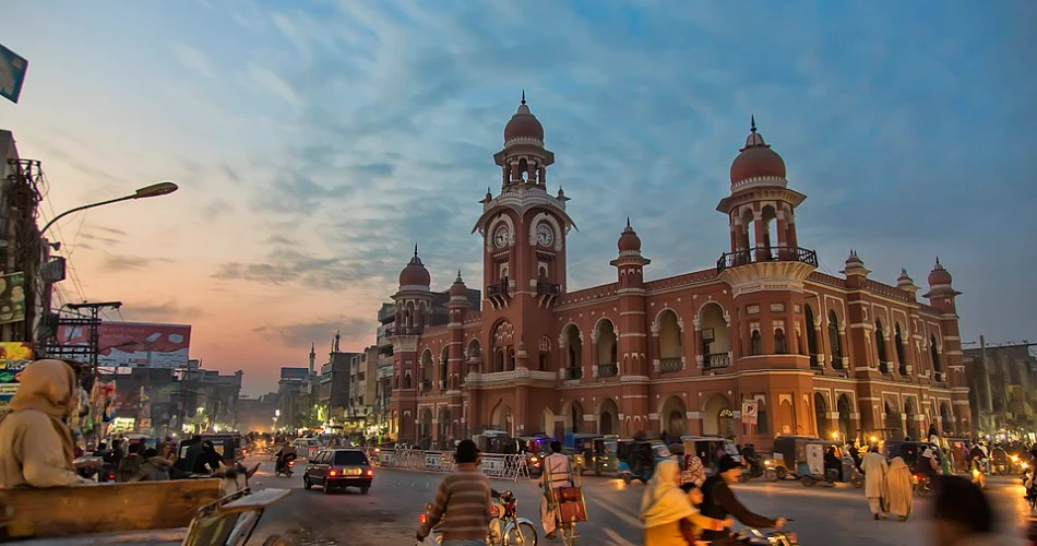 Ghanta Ghar (Clock Tower), Multan: A Living Landmark of History & Culture
